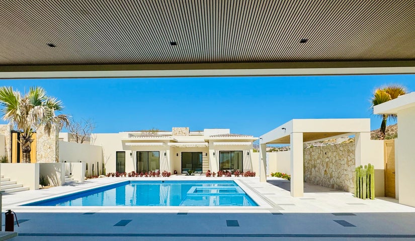 Casa Oasis at Querencia